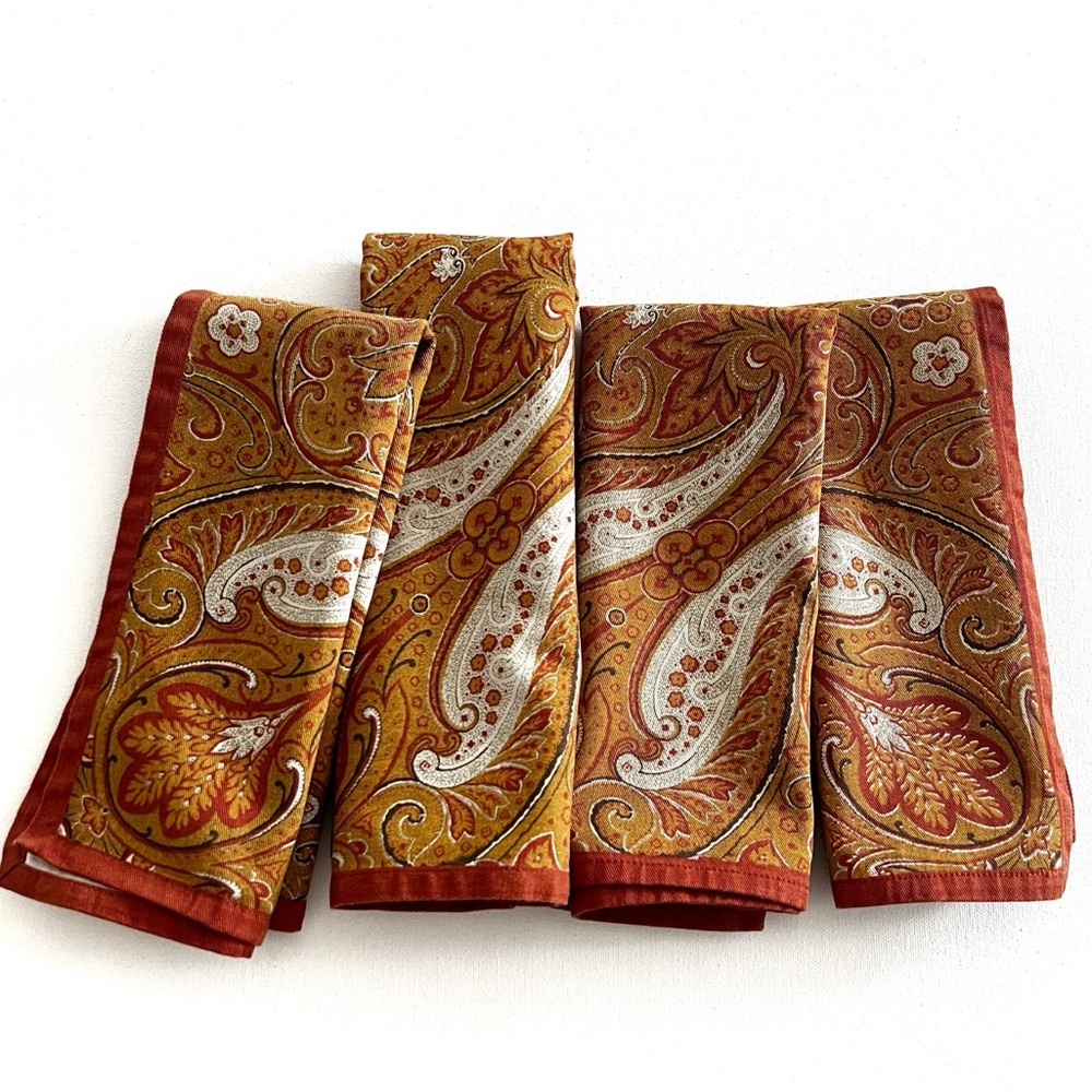 Williams Sonoma Printed Paisley Cotton Cloth Napkins Set of 4